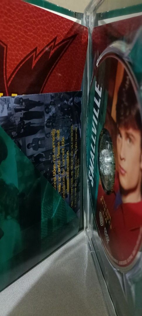 Smallville: The Complete Fourth Season DVD (Category: CDs & DVDs) located in Manila. Submitted by jeannetteyago (Listing ID 1437891022, Image 3). Description: - Smallville: The Complete Fourth Season on DVD - Includes all episodes from Season 4 - Features Tom Welling, Kristin Kreuk, Michael Rosenbaum, and Allison Mack - Original case included - Contains special features and bonus materials.