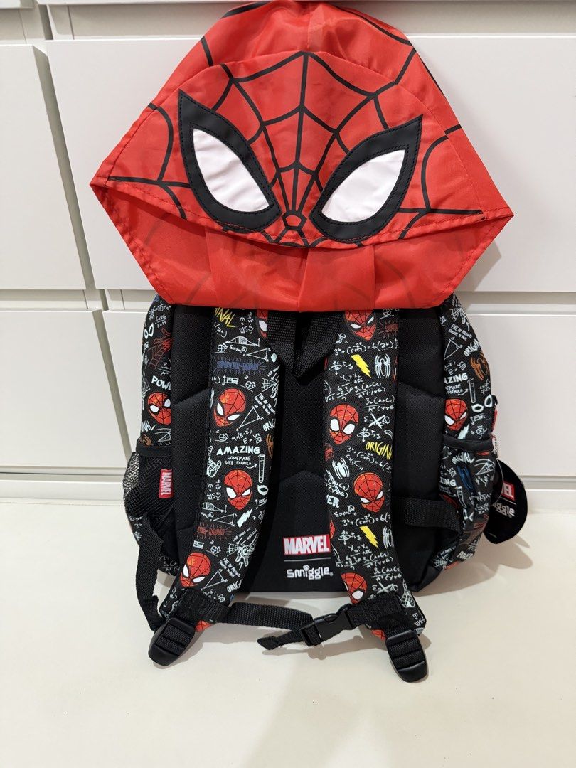 Smiggle Spider Man Junior Character Hoodie Backpack (Category: Babies & Kids Fashion) located in Manila. Submitted by preloved_new_forsale (Listing ID 1437770453, Image 2). Description: Brand new with tag.