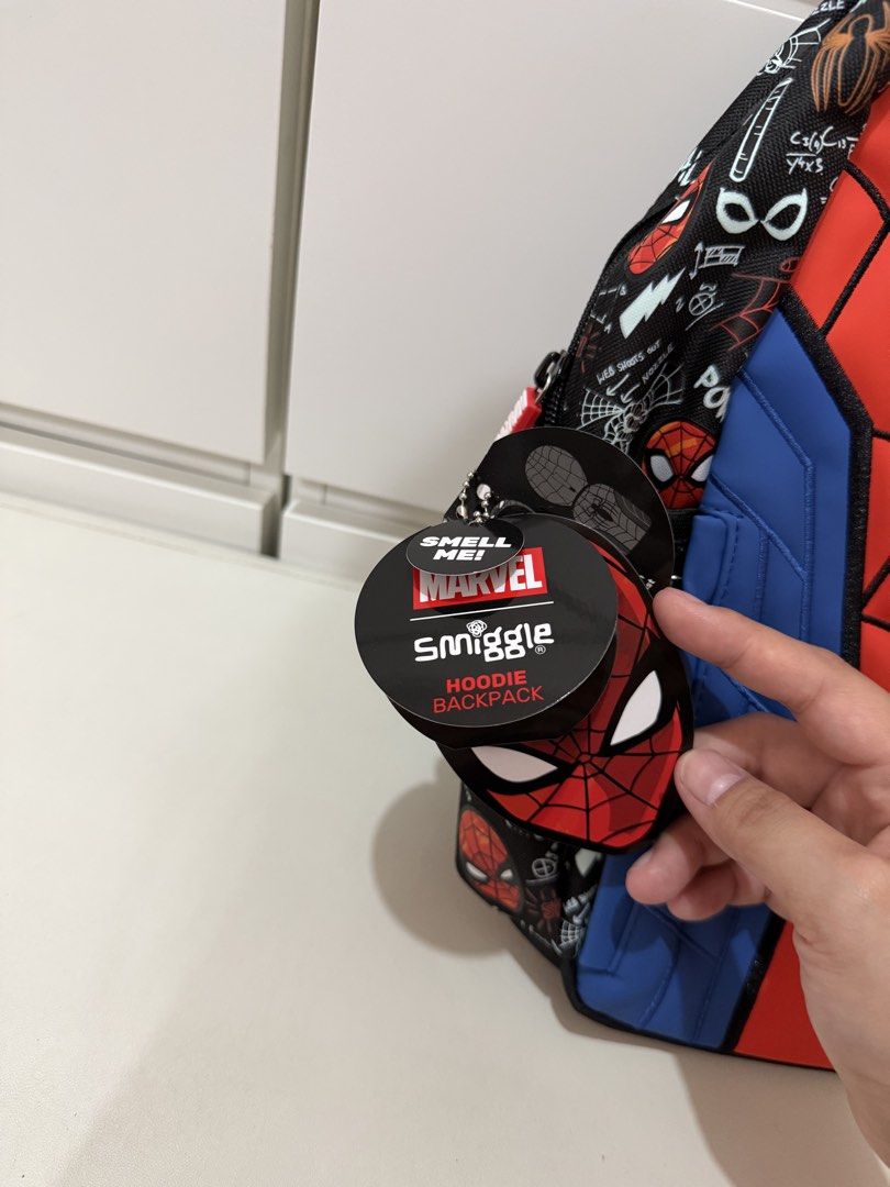 Smiggle Spider Man Junior Character Hoodie Backpack (Category: Babies & Kids Fashion) located in Manila. Submitted by preloved_new_forsale (Listing ID 1437770453, Image 3). Description: Brand new with tag.