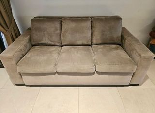 (Category: ) located in . Submitted by ganeshsidhu87 (Listing ID 1437779089, Image 1). Description: .
