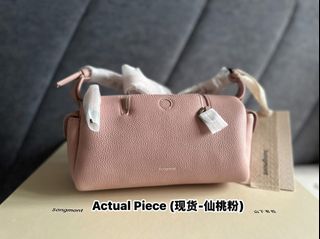 (Category: ) located in . Submitted by pauline_sg (Listing ID 1437861415, Image 1). Description: .