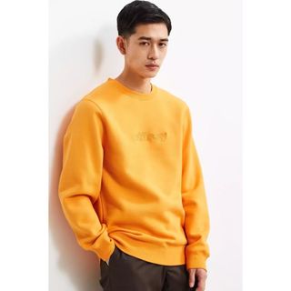 由 clothesave (刊登 ID 1437835206，圖片 1) 提交，位於 的 (類別：)，說明：。