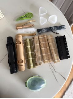（分類：）位於 。 由 x3pir0 提交（商品編號 1437895166，圖片 1）。簡介： 。