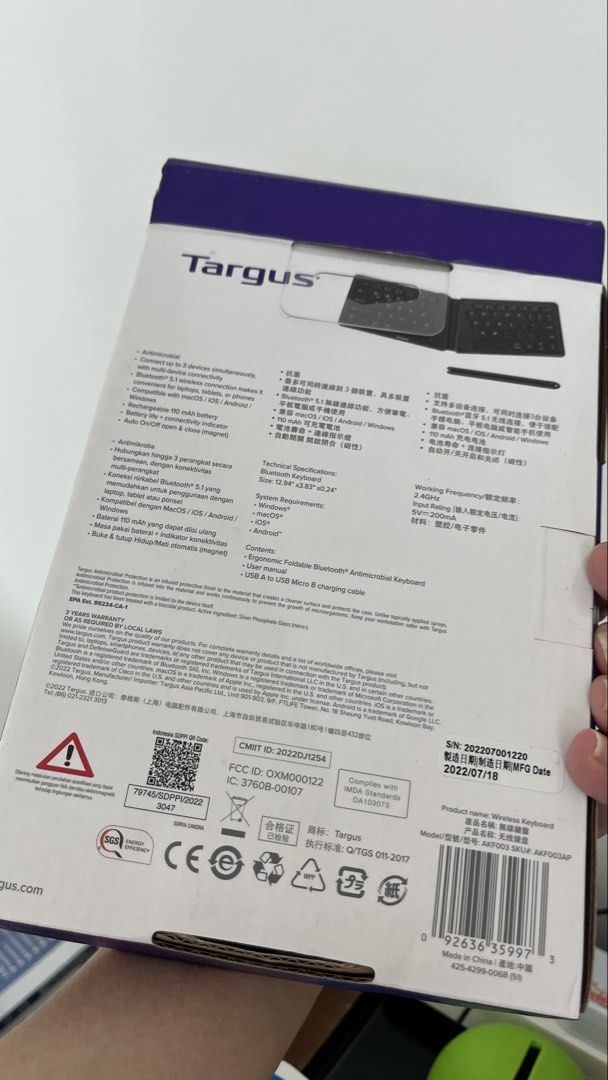 Targus Ergonomic Foldable Bluetooth Antimicrobial Keyboard453902738622392321
