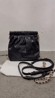 (Kategori: ) berada di . Dikirim oleh wherespreloved (ID iklan 1437902893, Gambar 1). Deskripsi: .