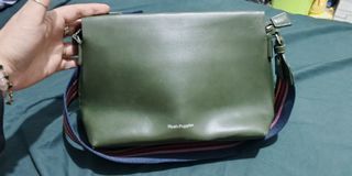 (Kategori: ) berada di . Dikirim oleh Preloved_stuff99 (ID iklan 1437889926, Gambar 1). Deskripsi: .