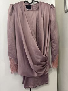 (Category: ) located in . Submitted by relovedrewear (Listing ID 1437787758, Image 1). Description: .