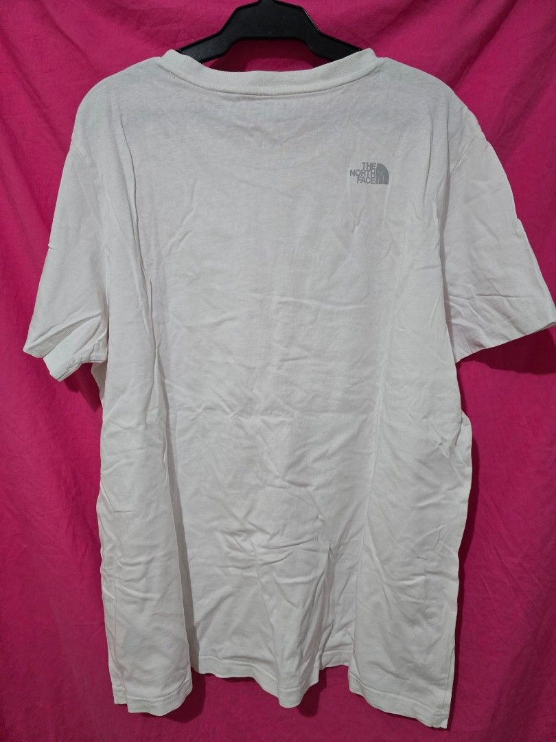 The North Face Men's T-shirt (Category: Tshirts & Polo Shirts ) located in Quezon City. Submitted by smallblackant (Listing ID 1437800848, Image 2). Description: 24 X 30 sf c/o buyer .