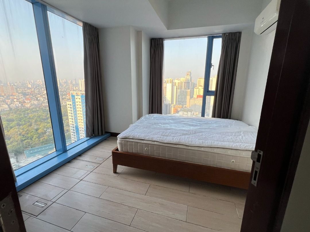 Three Central | Two Bedroom 2BR Condo Unit For Rent - #10023 (Category: Apartments & Condos) located in Makati City. Submitted by everbrightph_09171681688 (Listing ID 1437776541, Image 3). Description: ERE Code: 10023 Unit Details: 2BR 2TB FA: 80 sqm Fully Furnished Asking Price: Php 80,000.00 For best assistance and viewing schedule, call your professional real estate pals today! For Inquires: 0917 168 1688 For Enlistment: 0917 120 3196 Instagra