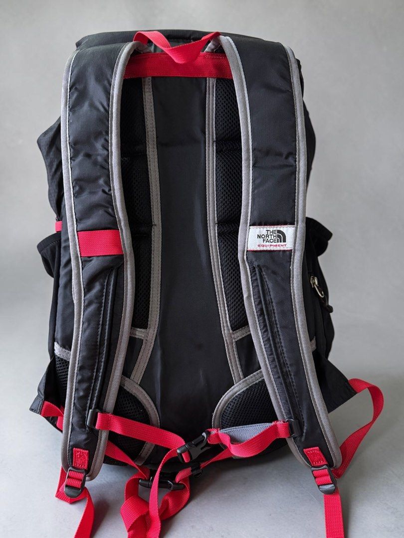 TNF Backpack (Category: Backpacks) located in Sablan. Submitted by bag-a-holic.bygaile.ph.2.0 (Listing ID 1437936782, Image 2). Description: .