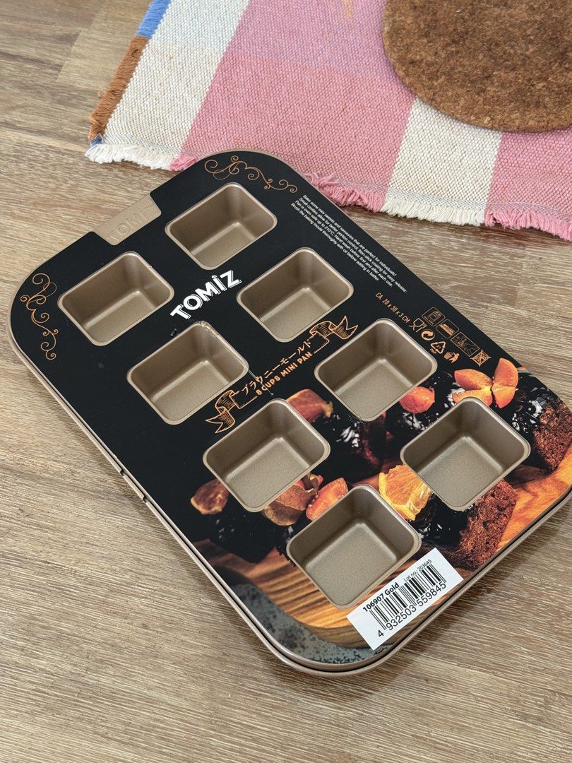 Tomiz 8-Cup Mini Brownie Pan