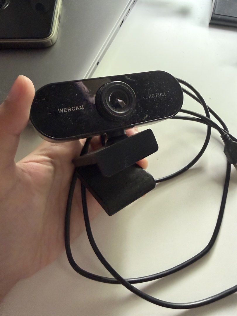 USB 1080P WEBCAM FULLHD (Category: Webcams) located in Manila. Submitted by onlyccabello (Listing ID 1437789794, Image 3). Description: used 1080p webcam minsan nag-ddisconnect na, pero working padin naman napagtiisan ng 4 years for work meetings rfs need funds.