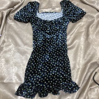 (Category: ) located in . Submitted by blossm (Listing ID 1437867489, Image 1). Description: .