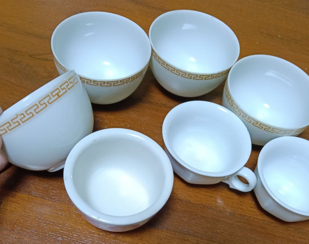 Vintage Ceramic Cups 7 pieces454204586974269440
