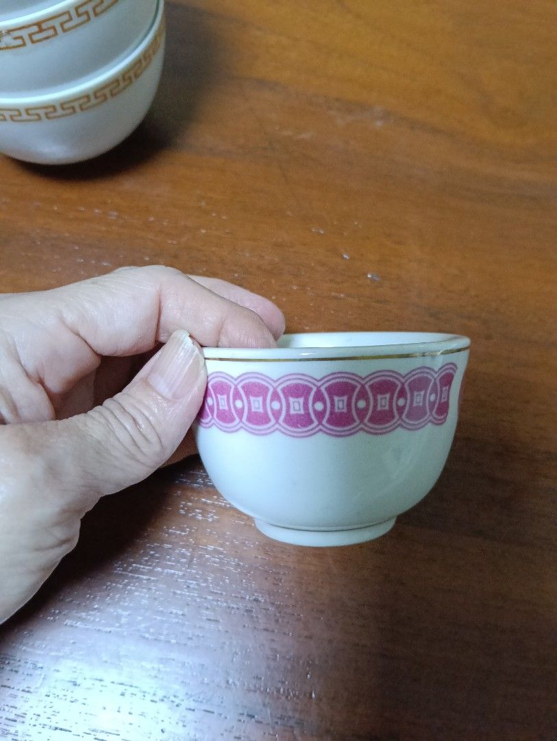 Vintage Ceramic Cups 7 pieces454204586974269442