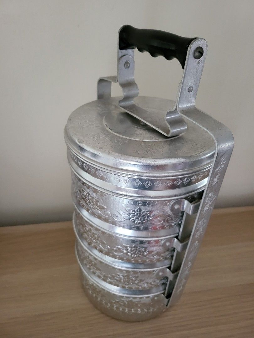Vintage Food Carrier453718924487577602
