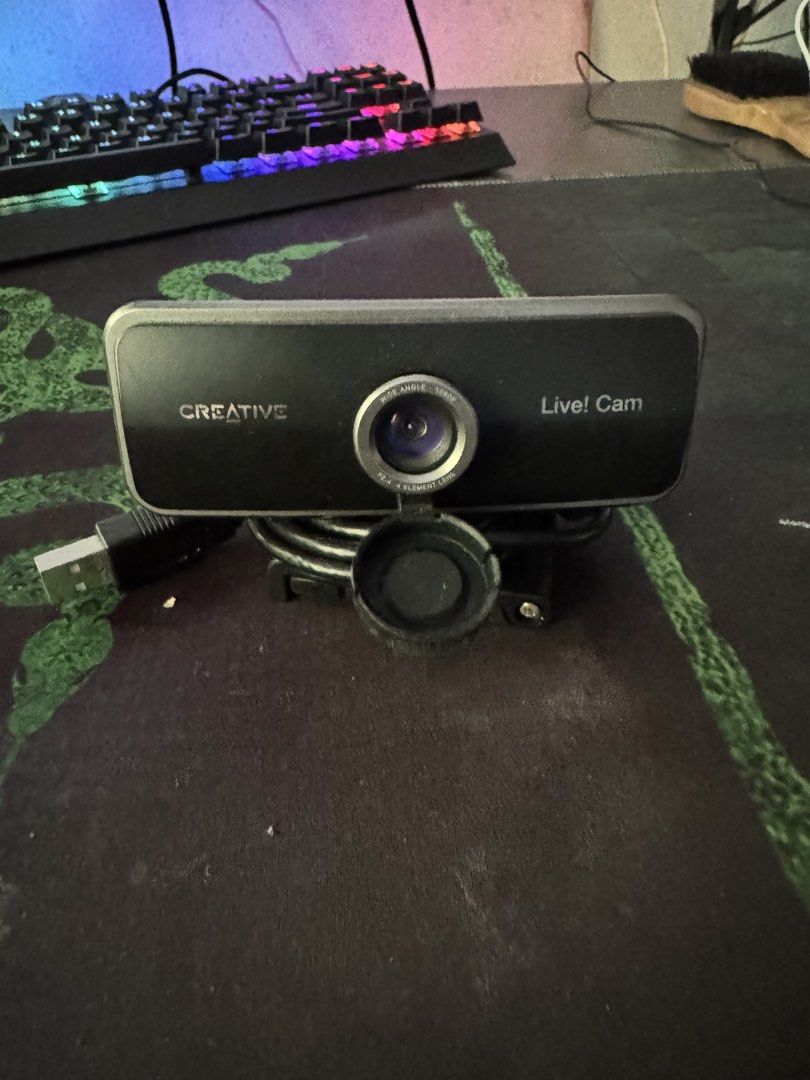 Webcam With Privacy Cover454015877362503682