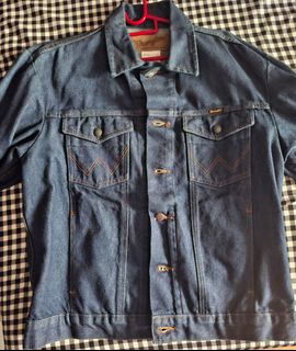 (Category: ) located in . Submitted by luqqq (Listing ID 1437847016, Image 1). Description: .