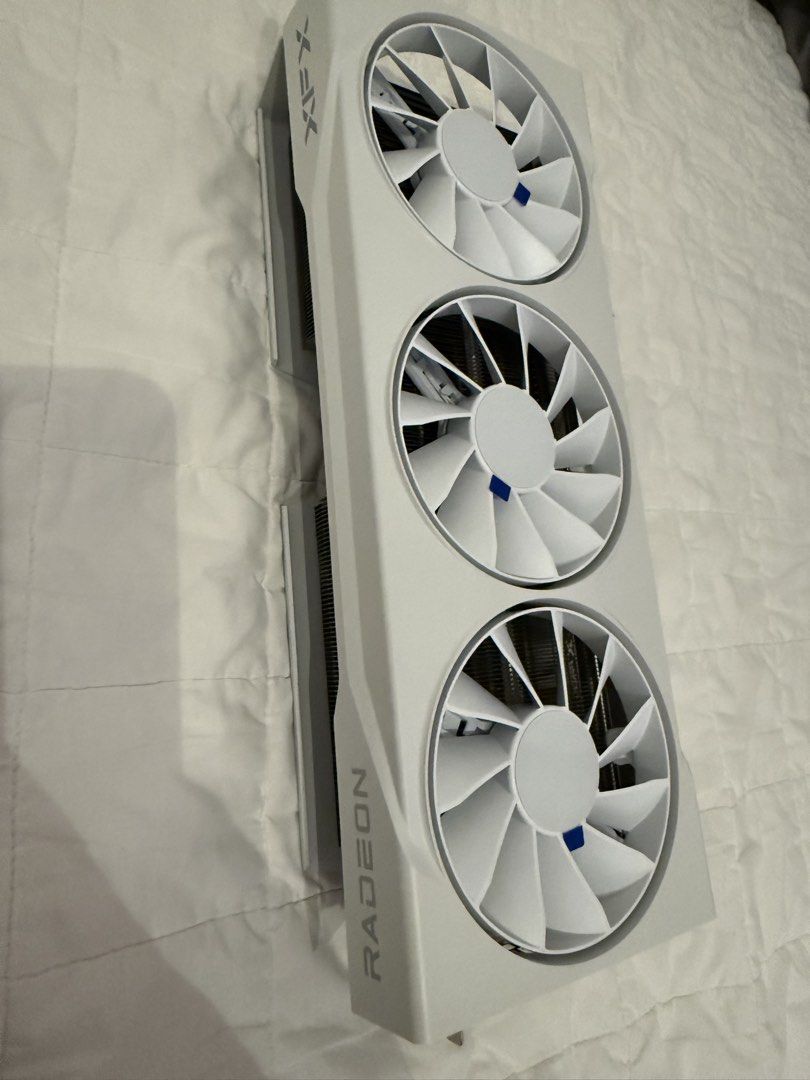 XFX AMD Radeon RX 9070XT Graphics Card454260530926080000
