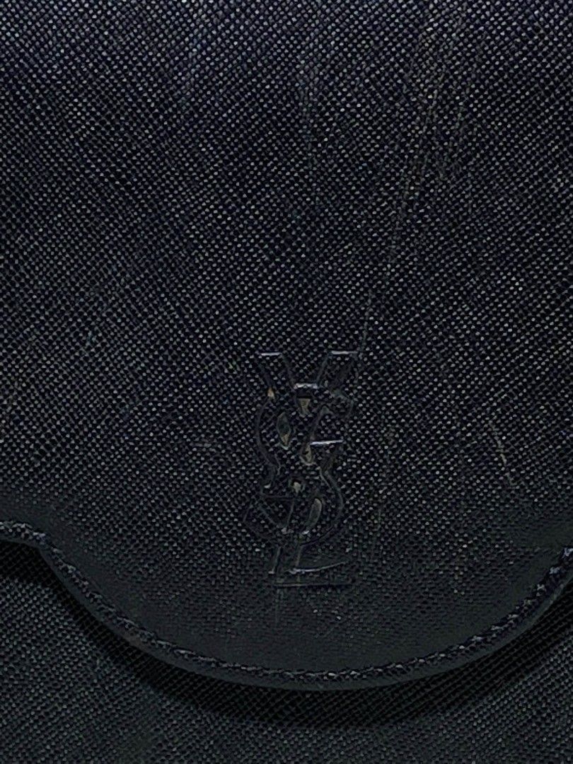 Ysl Crossbody bag womens (Category: Cross-body Bags) located in Manila. Submitted by goodsrags (Listing ID 1437778205, Image 3). Description: What you see is what you get all details pic attached no issue as is excellent condition Message me for measurements.