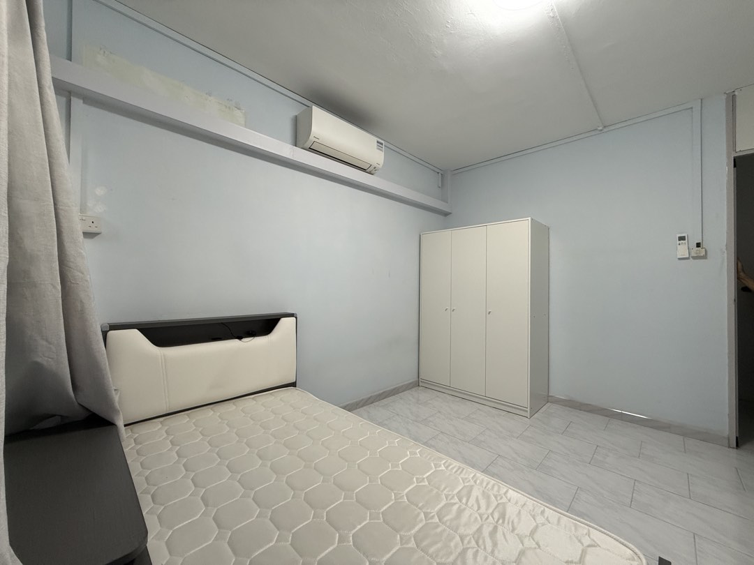 (Category: ) located in . Submitted by raehomes (Listing ID 1437990265, Image 1). Description: .