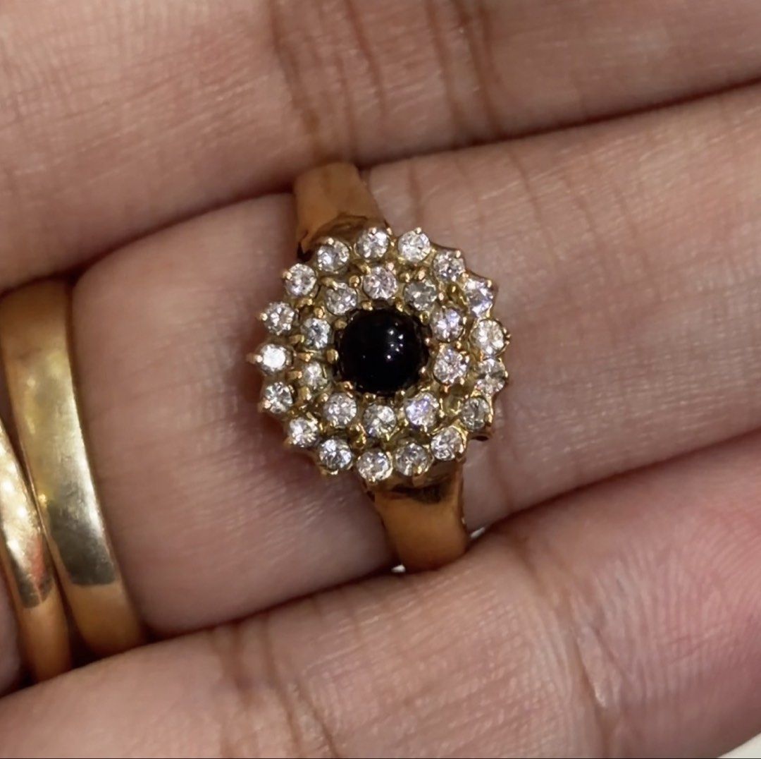 14K Yellow Gold Onyx and Diamond Ring (Category: Rings) located in Las Pinas. Submitted by houseofgems0 (Listing ID 1438035809, Image 1). Description: Details: - 14K Yellow Gold | 3.6 grams - Size: 9 - 27 round brilliant-cut natural diamonds - 1 round onyx - Total Carat Weight (approx. dia): .30ct - PRICE: ₱24,000 💎 All items are 100% AUTHENTIC/PAWNABLE. 💎 LAYAWAY AVAILABLE Send us a message to inquire..