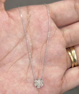 (Category: ) located in . Submitted by houseofgems0 (Listing ID 1438036591, Image 1). Description: .