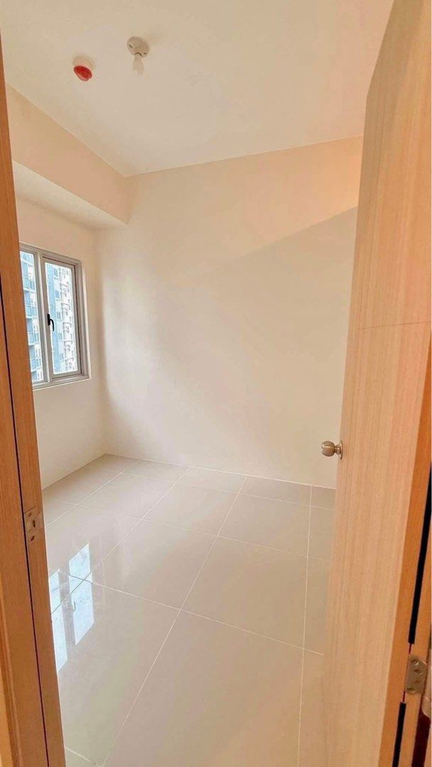 2 bedroom condo in Novaliches (Category: Apartments & Condos) located in Solano. Submitted by valdeztannie (Listing ID 1437972097, Image 2). Description: Newly Turn over condo unit in Novaliches 2 bedrooms 1.2M Cashout 3.1M bank Financing .