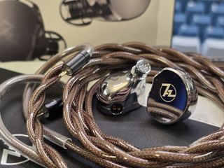 （分類：）位於 。 由 mgv101 提交（商品編號 1438070970，圖片 1）。簡介： 。