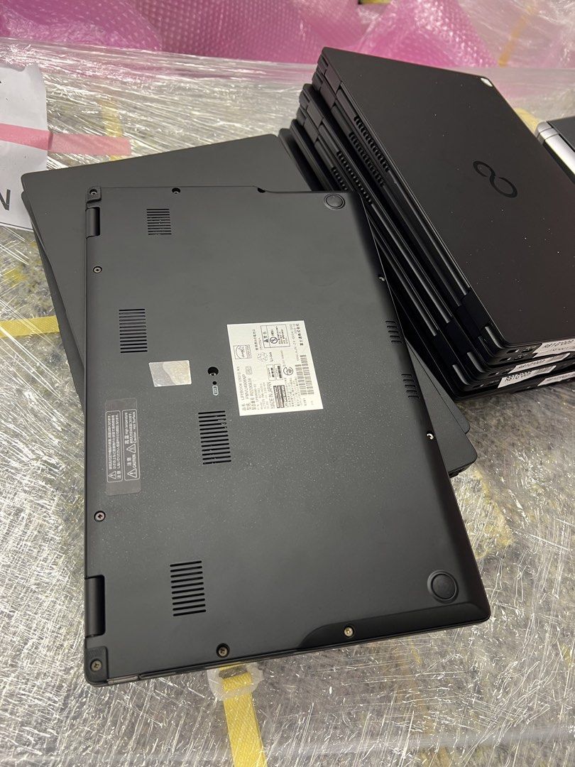 800克Fujitsu U9312 12th i5/16/256 富士通高端超輕薄機, 電腦＆科技