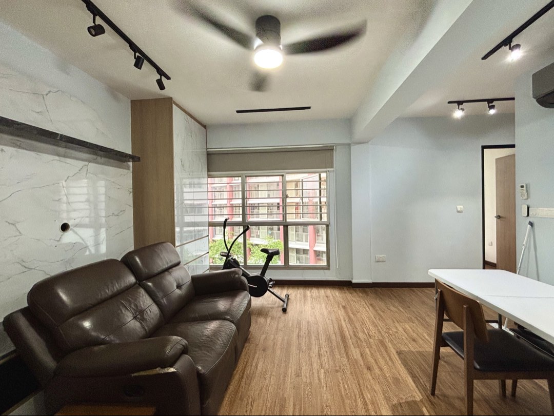 (Category: ) located in . Submitted by waynechuaa (Listing ID 1437967742, Image 1). Description: .