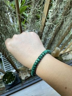 (Category: ) located in . Submitted by crystal_gem_world (Listing ID 1437944857, Image 1). Description: .