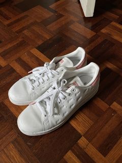 (Category: ) located in . Submitted by renewpreloved (Listing ID 1438001660, Image 1). Description: .
