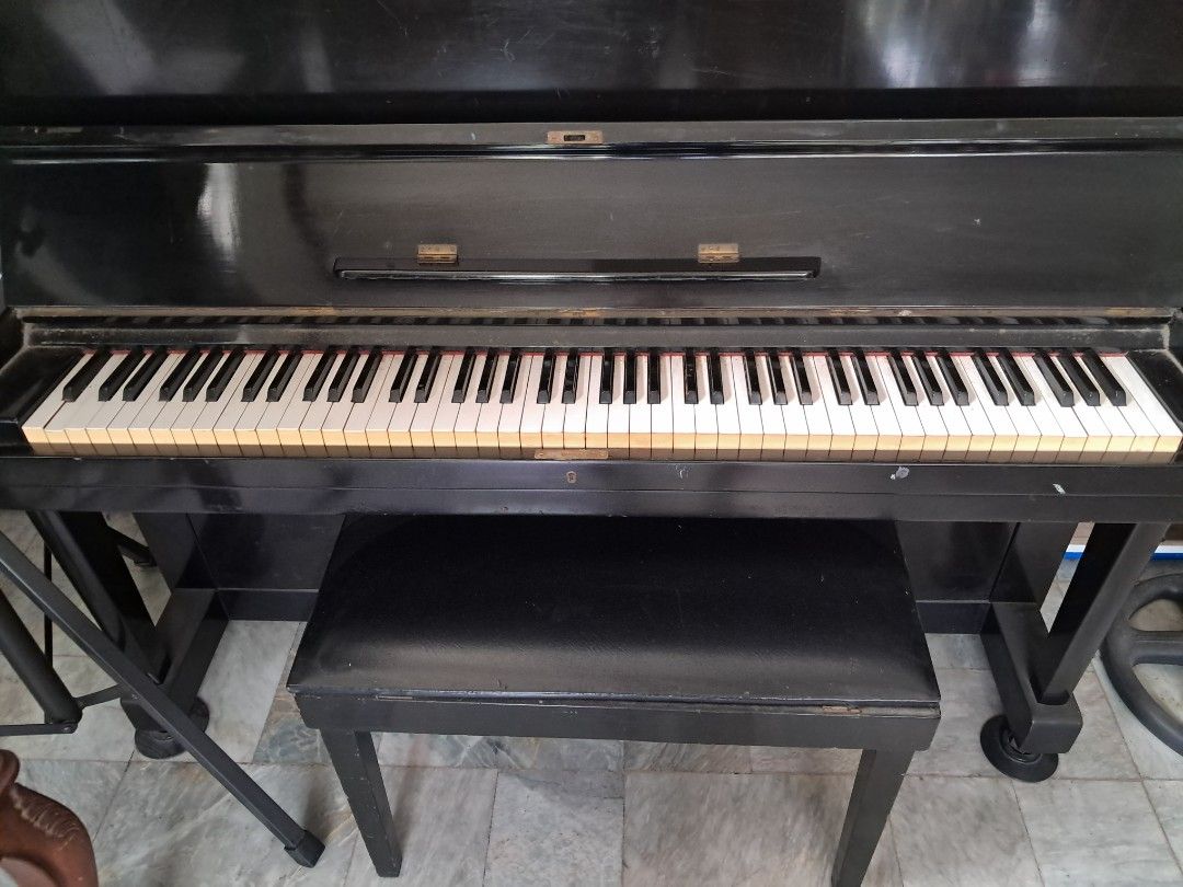 Antique Yamaha U1 Upright Piano (Category: Musical Instruments) located in Quezon City. Submitted by kate_168 (Listing ID 1437957556, Image 2). Description: Antique 1961 U1 Yamaha Upright Piano Needs cleaning/repair/tuning MOP: Cash upon in-person pick-up Delivery & handling: c/o buyer Location: Quezon City.