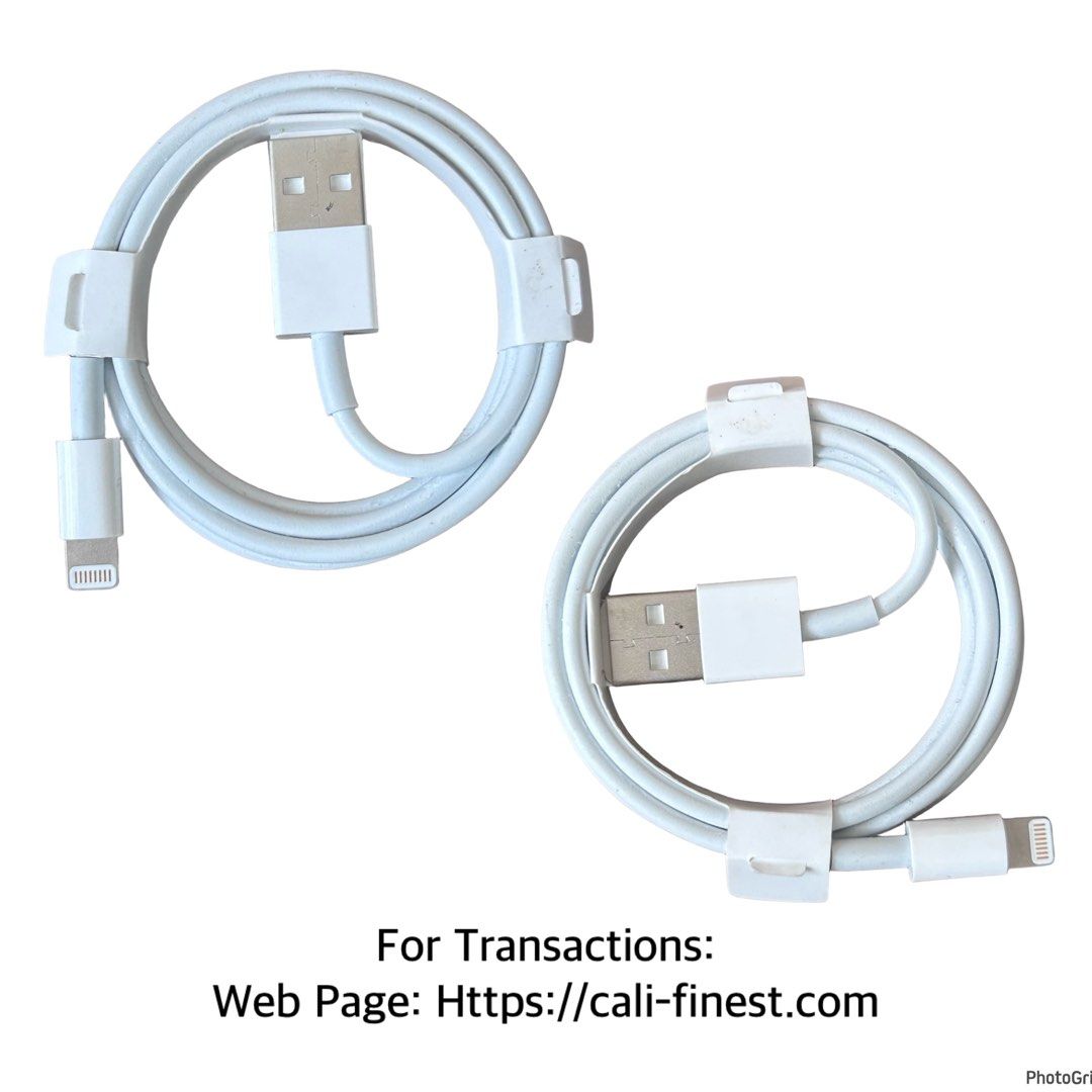Apple Lightning Cable (Category: Cables & Adaptors) located in Pasig City. Submitted by califinestcollectibles (Listing ID 1437978933, Image 1). Description: Apple Lightning Cable 2pcs Brandnew Apple Lightning Cable - 500 pesos each 1pc Used - 240 pesos Original/Authentic From USA Pick Up at One Oasis condominium ortigas extension pasig city Or Delivery via Lalamove,Jnt, LBC cod/cop JNT (payment first basis,gcash) THANKYOU.