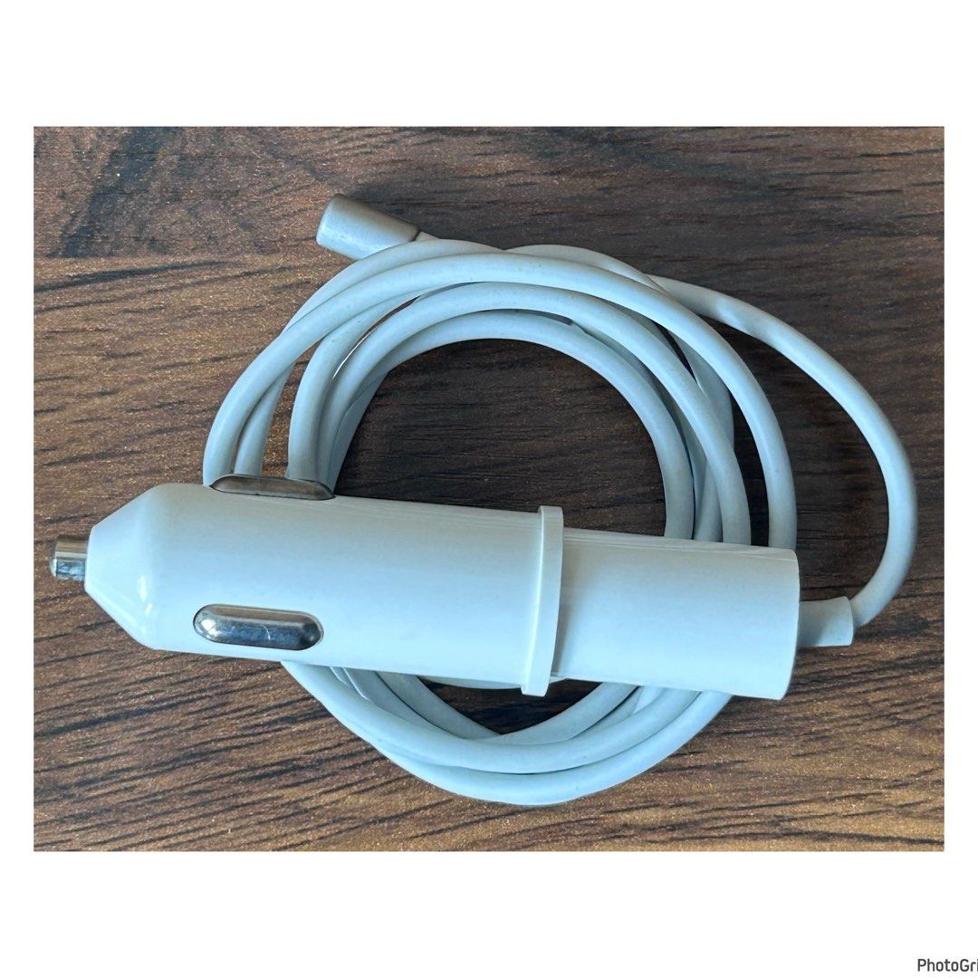 Apple Magsafe Airline Adapter (Category: Cables & Adaptors) located in Pasig City. Submitted by califinestcollectibles (Listing ID 1437963586, Image 2). Description: Apple Magsafe Airline Adapter EL#174 Original/Authentic From USA Pick Up at One Oasis condominium ortigas extension pasig city Or Delivery via Lalamove,Jnt, LBC cod/cop JNT (payment first basis,gcash) THANKYOU.