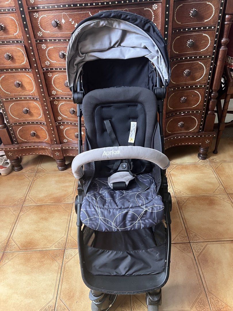 Aprica Stroller Nano Smart Plus stroller (Category: Strollers) located in Muntinlupa City. Submitted by psm.seconds (Listing ID 1438075755, Image 2). Description: - Used < 1 year - lightweight stroller for travel , cabin approved RFS : extra stroller only.