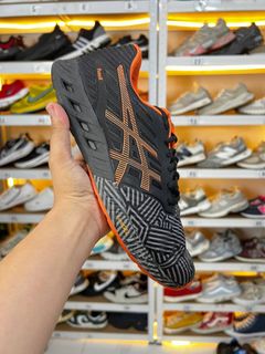 (Category: ) located in . Submitted by soletrip_footwear_trading (Listing ID 1438030406, Image 1). Description: .