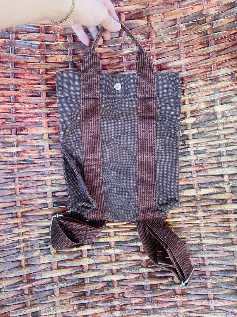 Authentic Hermes (Category: Luxury Bags & Wallets) located in Mambajao. Submitted by keysse1432 (Listing ID 1437990894, Image 1). Description: Original Hermes.