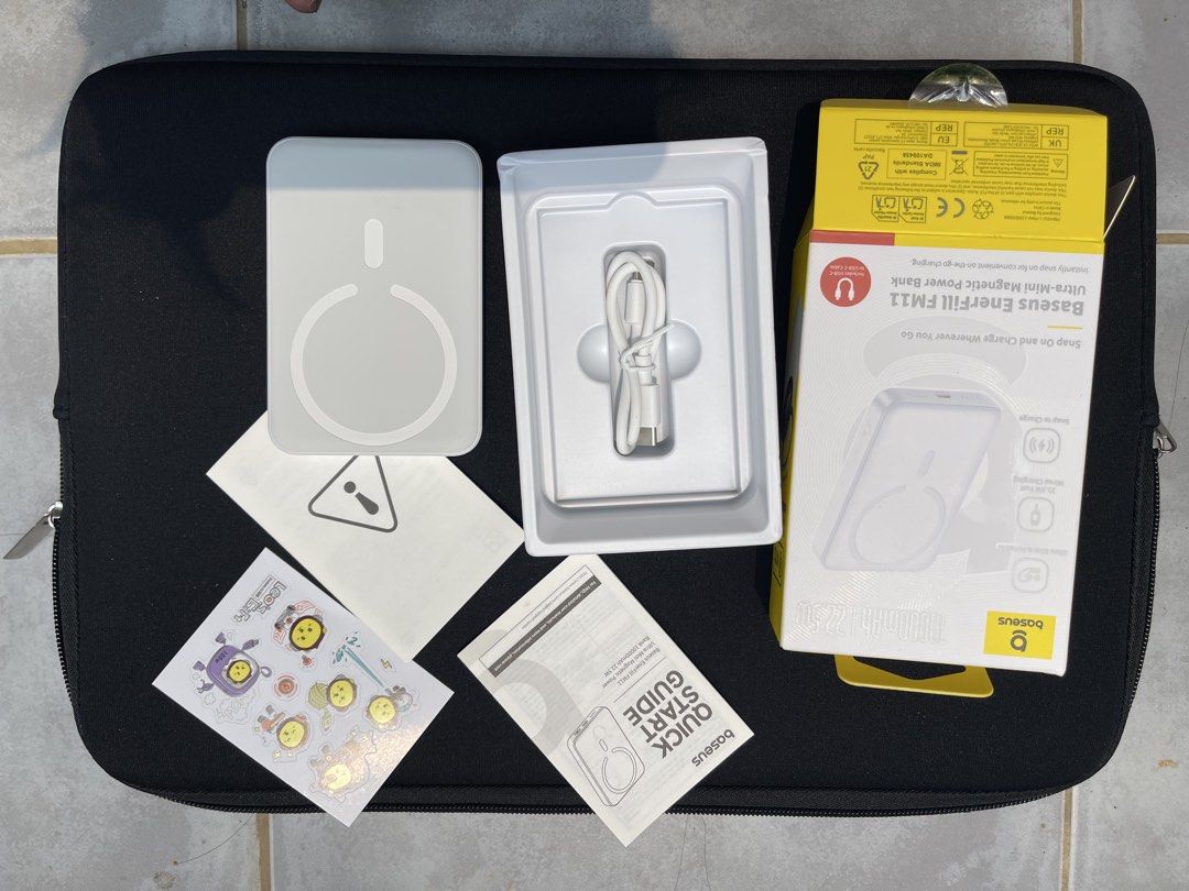 BODEGA SALE Baseus Magnetic Powerback (Magsafe) (Category: Batteries & Power Banks) located in Cavite. Submitted by azterae (Listing ID 1437955628, Image 2). Description: BODEGA SALE Original price: 1,400 +sf - WHOLESALE/BULK LOT .
