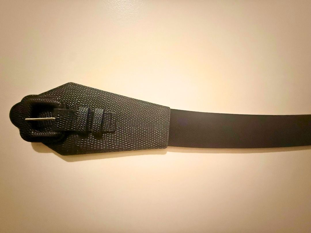 Black Elastic Waist Belt (Category: Belts) located in Caloocan City. Submitted by jay-jay_fembox101 (Listing ID 1438106424, Image 2). Description: - Black belt - Elastic band for comfortable fit - Textured design - Buckle closure - Cinches waist for a stylish look - Ready to wear - perfect for high-waisted look.