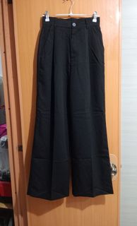 (Category: ) located in . Submitted by niceoutfits (Listing ID 1438087432, Image 1). Description: .