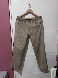 (Kategori: ) berada di . Dikirim oleh andreawears (ID iklan 1437989118, Gambar 1). Deskripsi: .