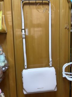 （分類：）位於 。 由 moon3344 提交（商品編號 1437989063，圖片 1）。簡介： 。