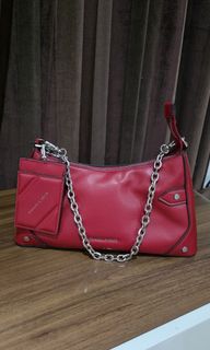 (Kategori: ) berada di . Dikirim oleh decluttercha (ID iklan 1438026594, Gambar 1). Deskripsi: .