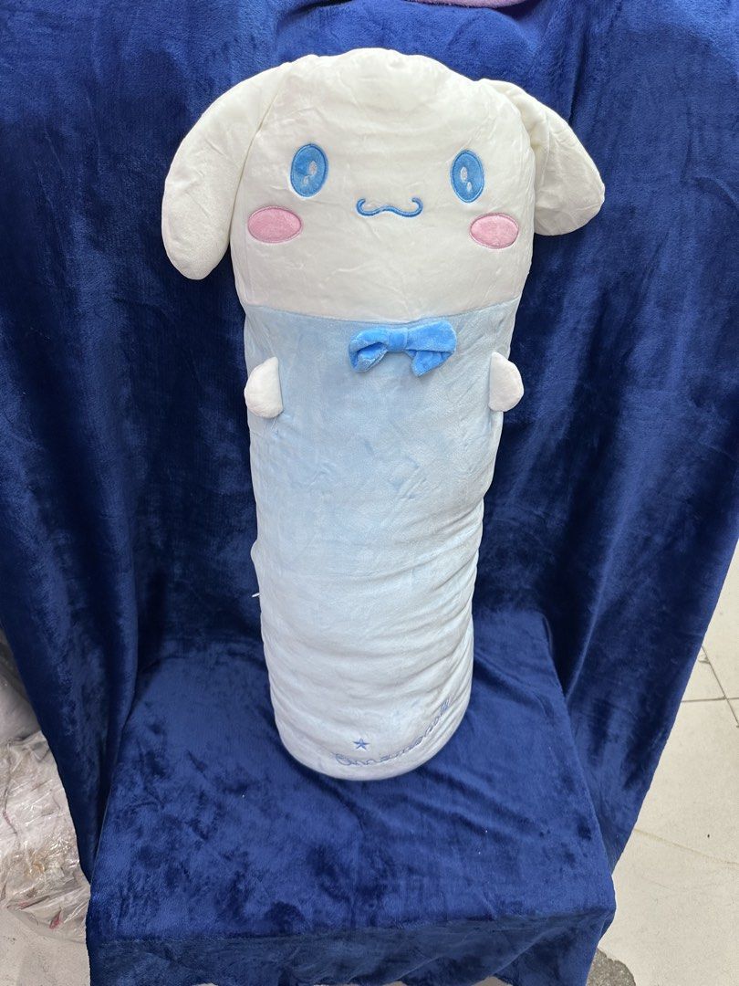 Cinnamoroll Hotdog Pillow (Category: Plushies & Soft Toys) located in Manila. Submitted by rinasclutter (Listing ID 1438029441, Image 1). Description: 🇨🇳 Direct from China ✈️ Brand New and Nice Quality 💯✨ 📏 70cm length, 65cm width — sakto pang-display, cuddle, or collection 🫶 .