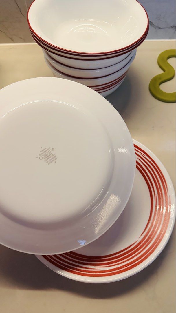 Corelle Red Stripe Dinnerware Set454900514218977283