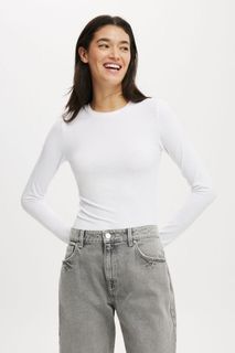 (Category: ) located in . Submitted by radssshop (Listing ID 1438083870, Image 1). Description: .