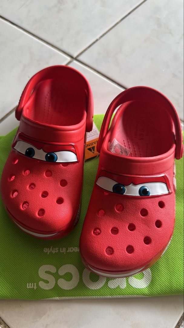 Crocs Lightning McQueen Clogs C11 (Category: Slippers & Slides) located in Manila. Submitted by saharaaz (Listing ID 1438040823, Image 2). Description: - Authentic Crocs clogs - Lightning McQueen design - Size 11 - Red color - Includes original tag - Perfect for Cars fans!.