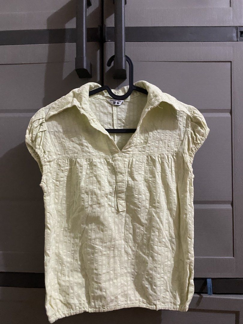 Cute Linen Babydoll Top (Category: Blouses) located in Mandaluyong City. Submitted by curatedbyshamie (Listing ID 1438056417, Image 1). Description: .
